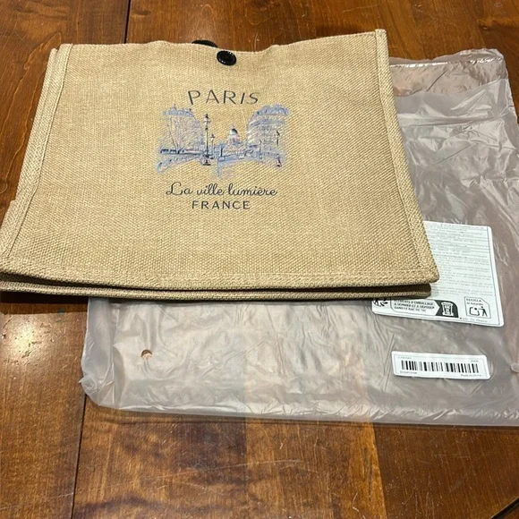 Paris “City of Light” Beige Tote Bag - Picture 5 of 5